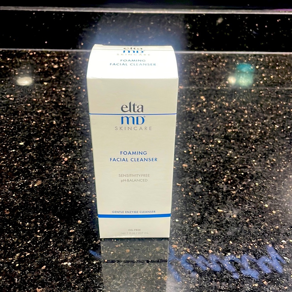 Foaming Facial Cleanser